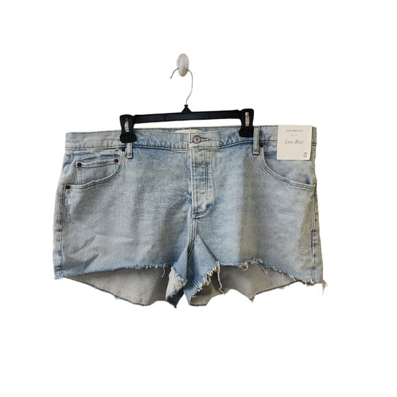 Abercrombie & Fitch Button Fly Light Wash Jean Shorts Size 20 Low Rise - Picture 1 of 8